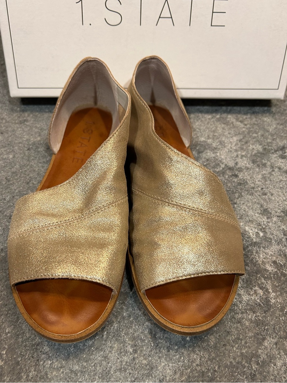 1. State CELVIN Women's Metallic Gold Open-Toe Flat Sandals